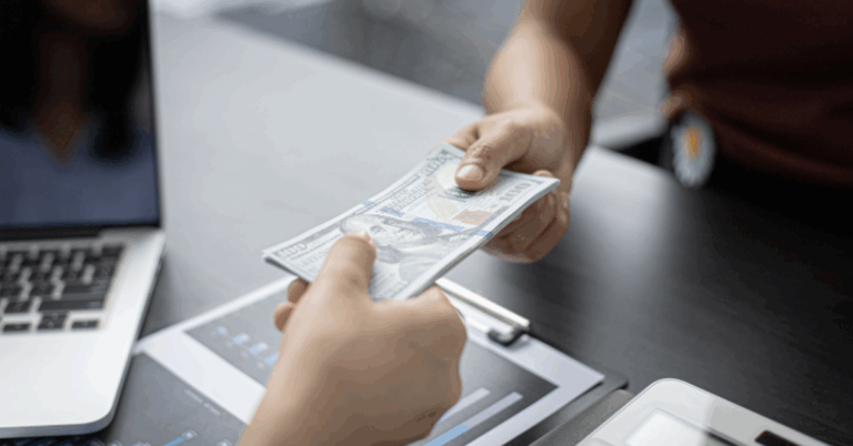 Money Lender: Understanding, Choosing, and Benefiting from Licensed Money Lending in Singapore